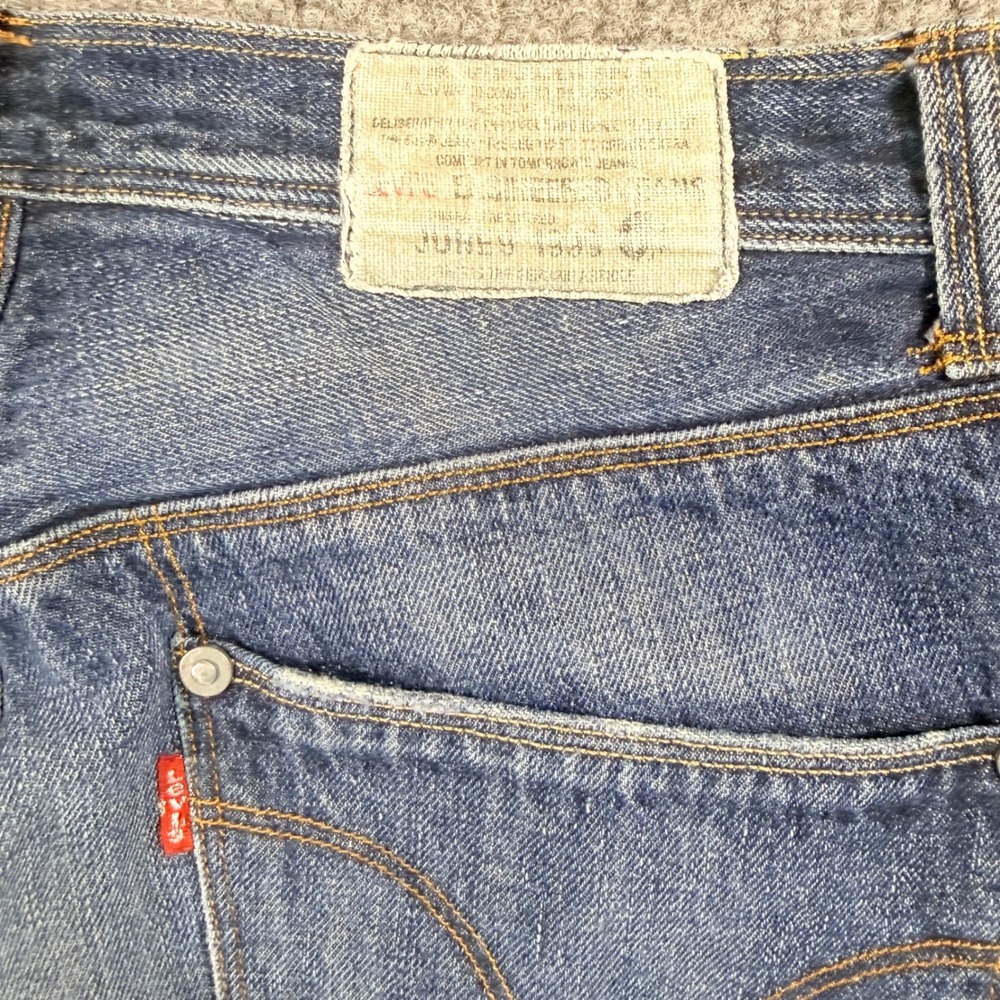Levis Engineered Jeans Mens 32x32 Denim Straight Leg Twisted Seam Button Fly - Picture 14 of 14
